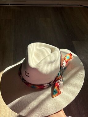 Charlie horse hat